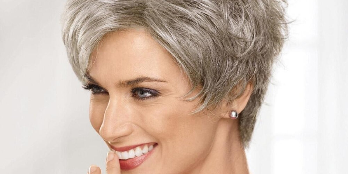 Title: A Guide to Short Wigs: Styles, Tips, and Trends